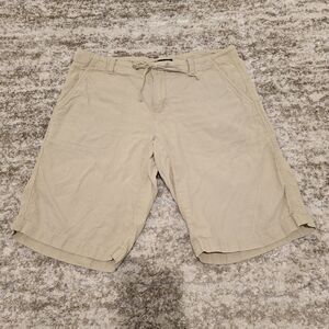 Banana Republic Y2K 100% Linen Bermuda Shorts Capris 10 Womens Cream Beige Boho